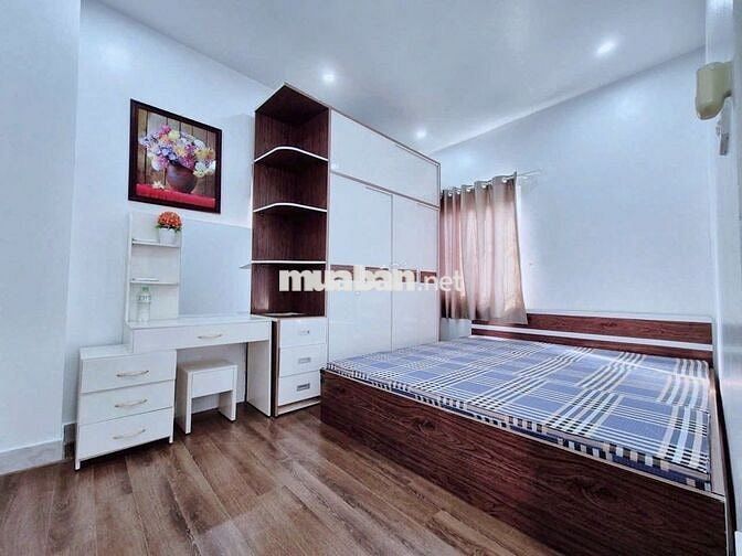 Cho thuê CCMN KHƯƠNG ĐÌNH dt50m2N giá 6 triệu/ tháng