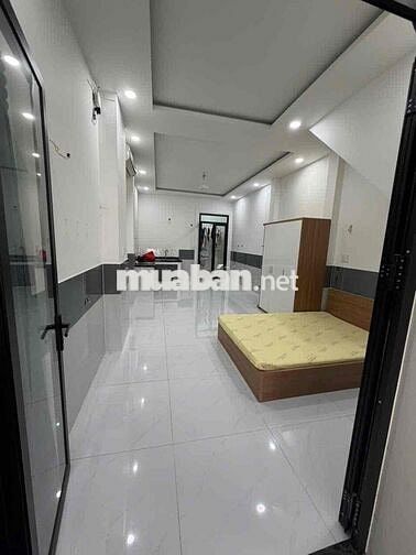 CẦN CHO THUÊ NHÀ NGUYÊN CĂN 40m2 FULL NỘI THẤT MỚI ĐẸP NGAY TÊN LỬA