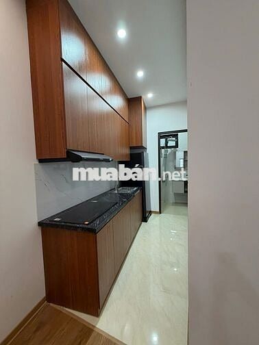  CHÍNH CHỦ CHO THUÊ PHÒNG Ở TÔ VĨNH DIỆN – BALCON, WC RIÊNG, BẾP RIÊNG