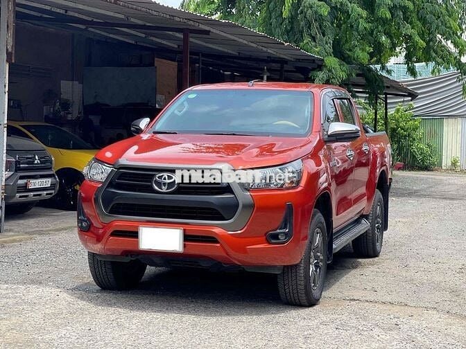 Toyota Hilux AT 2020 Đỏ Tự động 5 chỗ