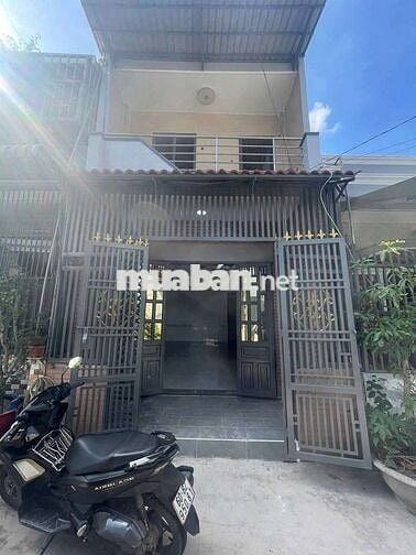 BÁN NHÀ 4 X12 SỐ NHÀ HUYỆN, VỊ TRÍ CỰC ĐẸP, GẦN CHỢ LÊ THI NGAY