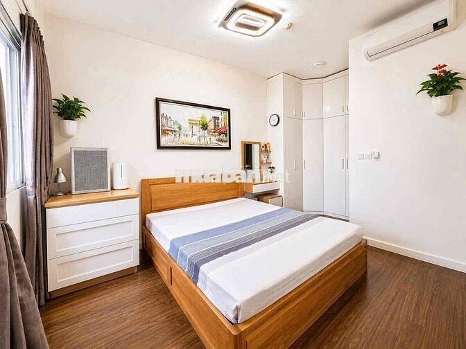 BÁN CĂN 2PN 2WC QUẬN 7 SỔ HỒNG CẦM TAY 70m2 5TỶ400TR
