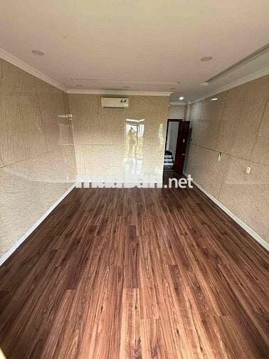 CHO THUÊ NHÀ 25TR HẦM 3 LẦU CÁCH 20M RA MẶT TIỀN ĐƯỜNG PHẠM VĂN CHIÊU
