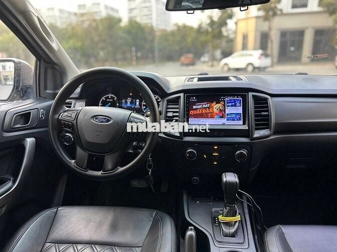 Ford Ranger XLS AT 4x2 | Sản xuất 2018