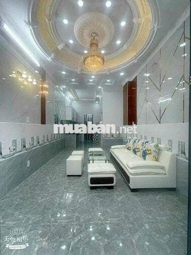 Cho thuê nhà 3PN sẵn máy lạnh Hẻm Ô Tô Phạm Hữu Lầu 9tr