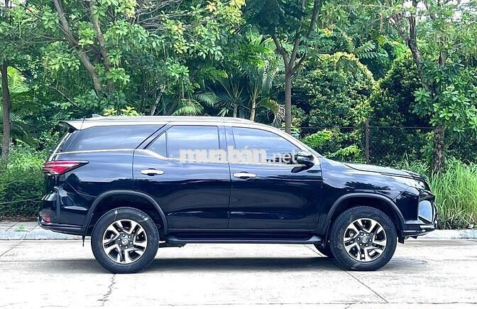 Toyota Fortuner, Bản 2.4 Legender 1 Cầu 2021