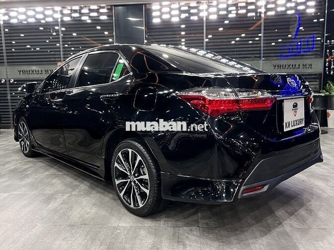 Toyota Corolla Altis 2021 1.8L Đen 43,000 km
