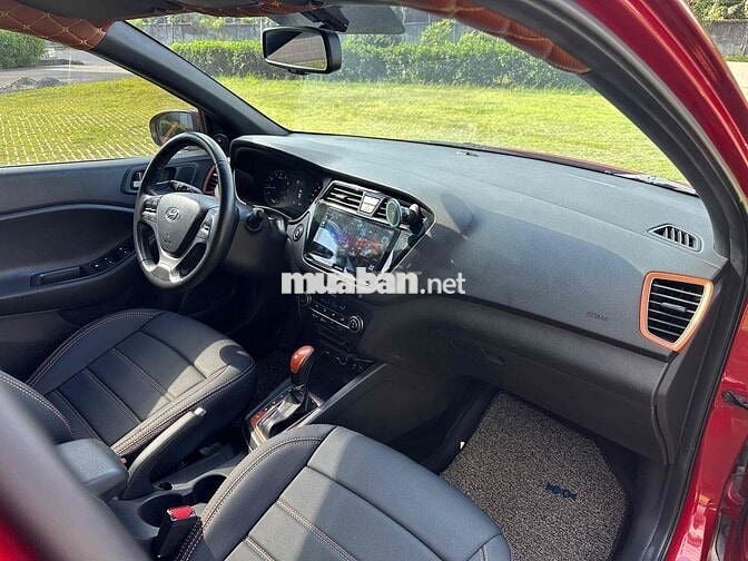 Hyundai i20 AT 1.4 Kappa 2015 Đỏ