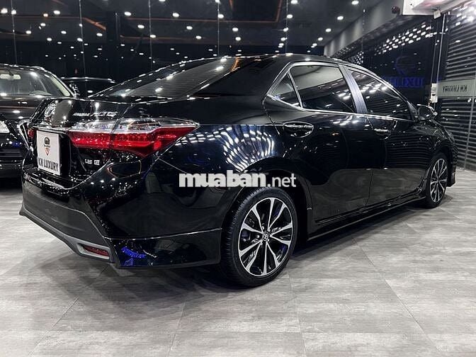 Toyota Corolla Altis 2021 1.8L Đen 43,000 km