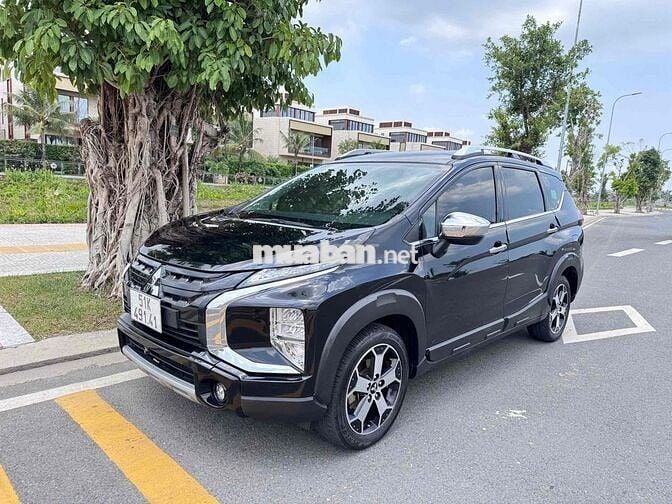 Mitsubishi Xpander Cross 2022 Đen bstp chính chủ