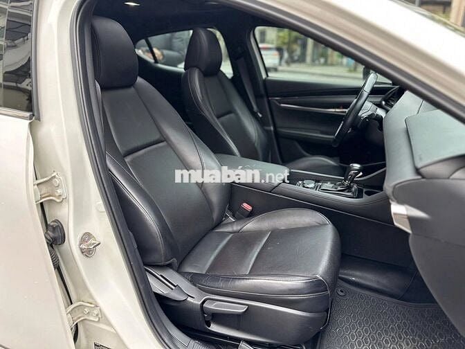 Mazda3 Sport Premium 2.0 | Sản xuất 2021