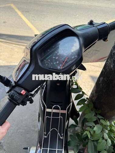 Honda Wave Alpha 2005 máy bao zin100%.máy chất ạ