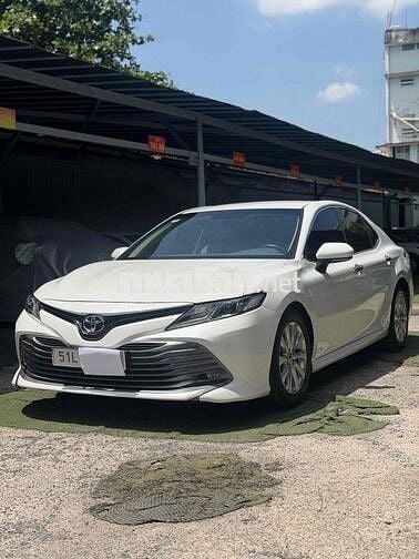 Toyota Camry 2.0G 2019 Trắng 56.000 km