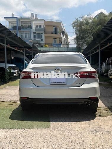 Toyota Camry 2.0G 2019 Trắng 56.000 km
