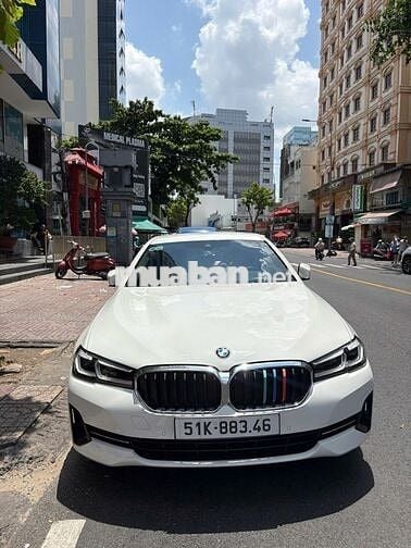 BMW 520i Luxury 2023 Trắng 13.000 km
