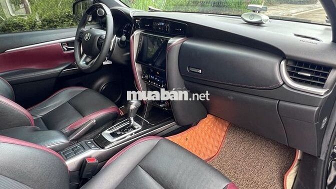 Toyota Fortuner, Bản 2.4 Legender 1 Cầu 2021