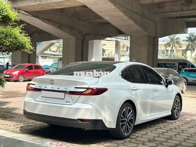 Camry 2.0Q- 2025