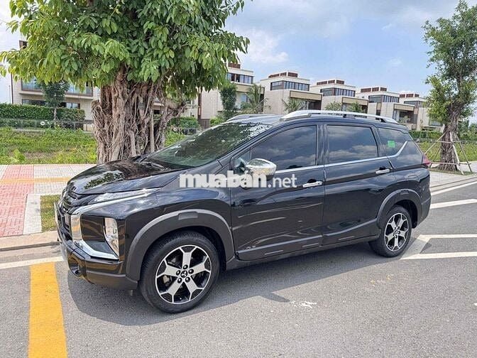 Mitsubishi Xpander Cross 2022 Đen bstp chính chủ