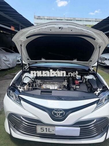 Toyota Camry 2.0G 2019 Trắng 56.000 km