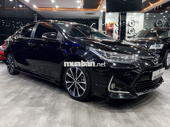 Toyota Corolla Altis 2021 1.8L Đen 43,000 km