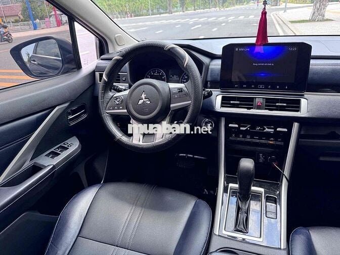 Mitsubishi Xpander Cross 2022 Đen bstp chính chủ