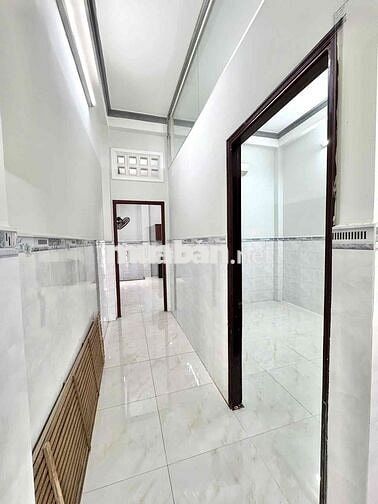 Nhà 4x19m 1Lầu (4PN 2WC) Hẻm 8m. Lê Văn Quới. Bình Tân
