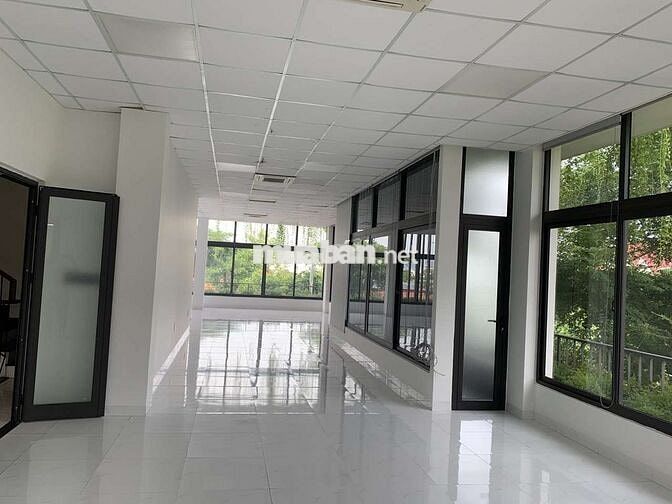🏢 CHO THUÊ VĂN PHÒNG RỘNG 120M2 NGAY CẦU HÒA XUÂN💥