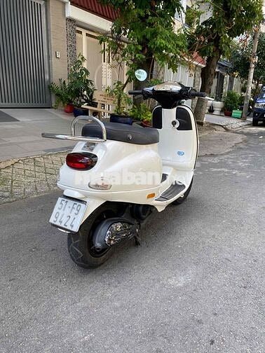 Piaggio Vespa ET8 150 Trắng 150cc