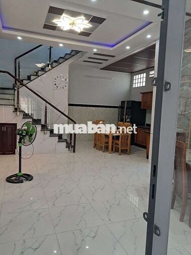 Nhà 1 trệt 3 Lầu full nội thất đường Bình Thành BHH B bình tân 