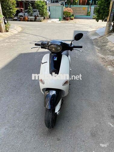 Piaggio Vespa ET8 150 Trắng 150cc