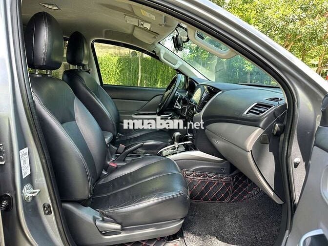 Mitsubishi Triton GLS Premium 2018 4x2AT Xám bạc