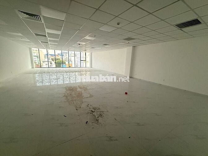 CHO THUÊ TÒA NHÀ MỚI 92 UNG VĂN KHIÊM, BÌNH THẠNH, 1200M, CHỈ 250TR