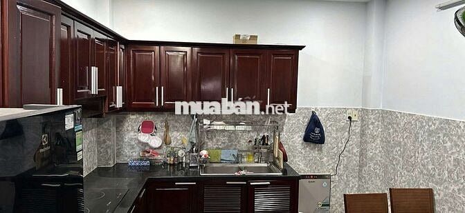 Cho thuê nhà 5 tầng 6PN Thống Nhất [Nhóm bạn nữ Hoặc Gia Đình]
