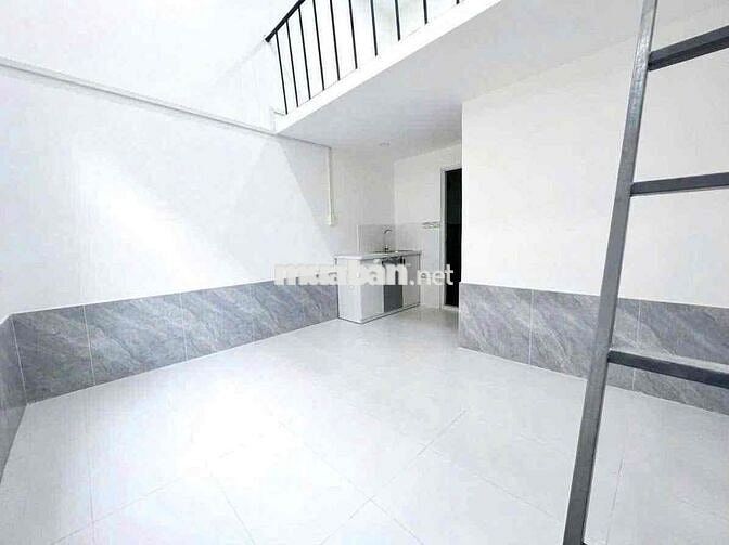 Phòng trọ mới Ngay Ngã Tư 550, KCN Sóng Thần Giá Rẻ ib ngay