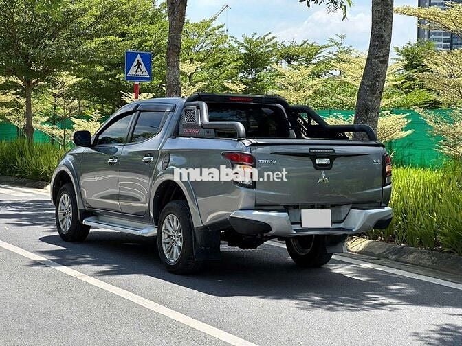 Mitsubishi Triton GLS Premium 2018 4x2AT Xám bạc
