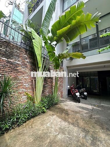NHÀ PHỐ 5 LẦU 10 PN HẺM PHỔ QUANG GIÁ CHỈ 60TR GẦN SÂN BAY