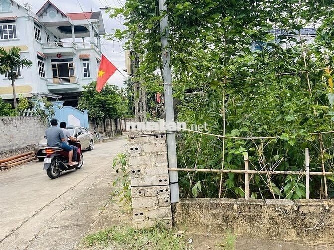 Bán nhanh LÔ ĐẤT SIÊU ĐẸP TẠI XÃ PHÚ CÁT QUỐC OAI