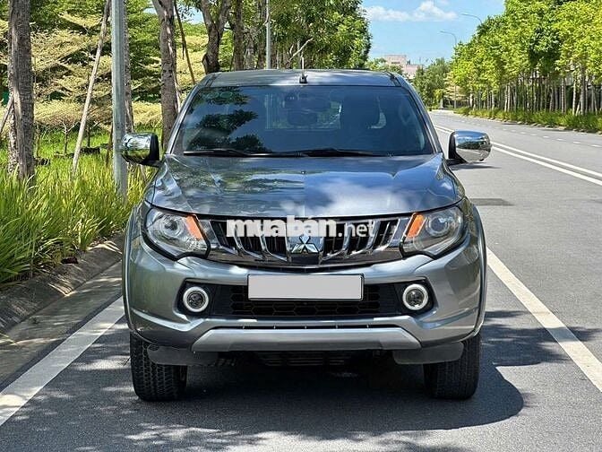 Mitsubishi Triton GLS Premium 2018 4x2AT Xám bạc