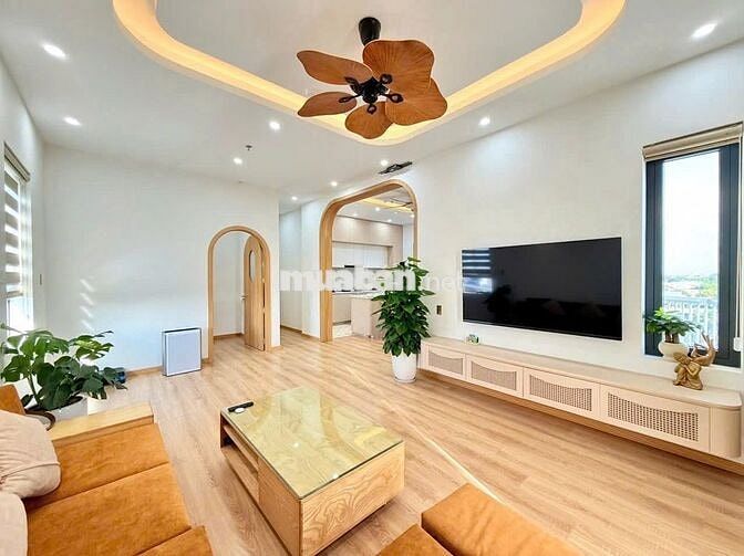 PENTHOUSE 3PN 3WC MỚI KENG KHU CẨM LỆ