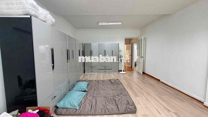 Cho Thuê nhà nguyễn huy Tưởng giá 32tr,, 100m2 trêt lầu