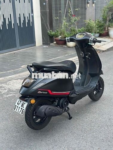 Cần bán xe Vespa 50cc Đk 2024 bs47 chính chủ