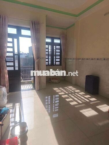 Cho thuê nhà có nội thất gần ngã ba Cây lơn phường Đông Hoà