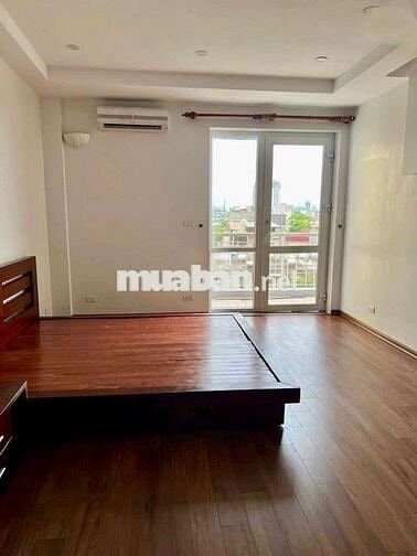 Cho thuê chung cư 15-17 Ngọc Khánh giá siêu rẻ