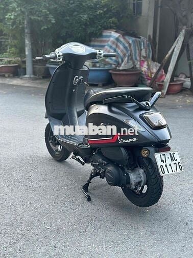 Cần bán xe Vespa 50cc Đk 2024 bs47 chính chủ