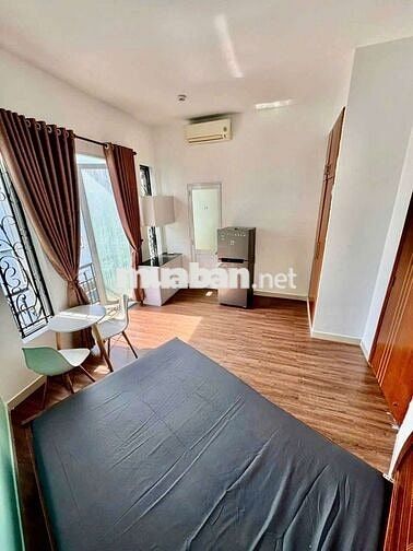 Cho thuê phòng trọ có ban công, Đường Lê Văn Sỹ,Quận 3