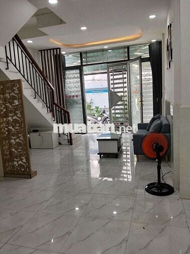 Nhà ngang lớn 4m5 đường âu dương lân quận 8 - hẻm xe hơi - giá 4.68 tỷ