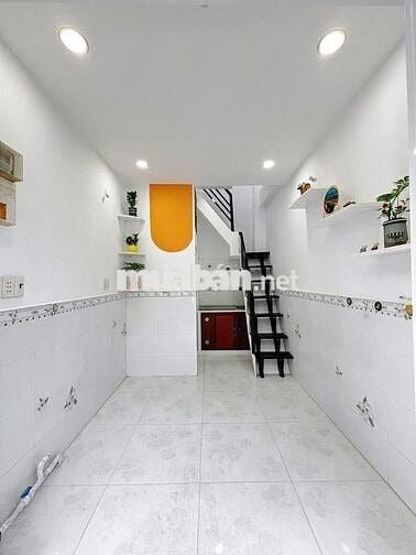 CHÍNH CHỦ KẸT TIỀN BÁN CĂN NHÀ NHỎ HẺM XE HƠI Ở QUẬN 8