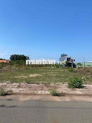 tôi chính chủ bán lô đất lan anh2