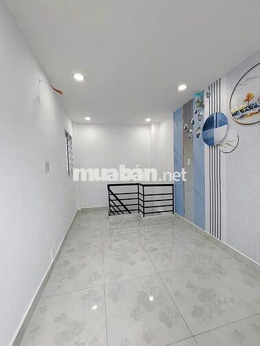 CHÍNH CHỦ KẸT TIỀN BÁN CĂN NHÀ NHỎ HẺM XE HƠI Ở QUẬN 8