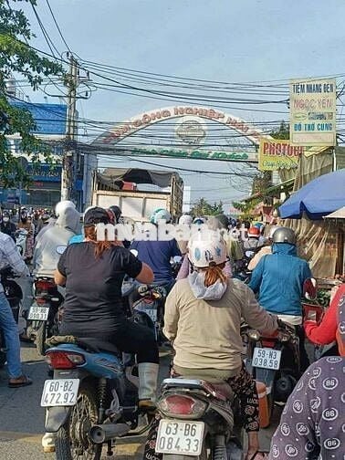 Chính Chủ Cần Bán Đất Gần Chợ Hưng Long